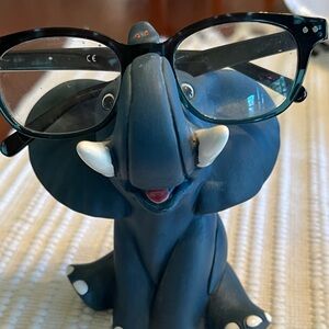 Cute eyeglass holder
